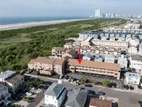 LOCATION! LOCATION! LOCATION! Brigantine Beachfront Getaway! 브리간틴 호텔