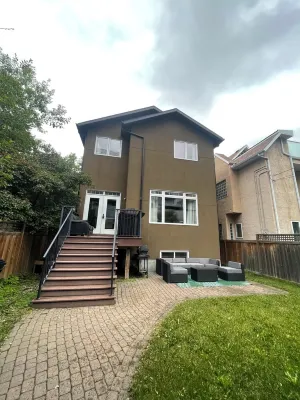 Great house in Inglewood, walking distance to Zoo, Downtown, Restaurants Hotels in Northwest Calgary