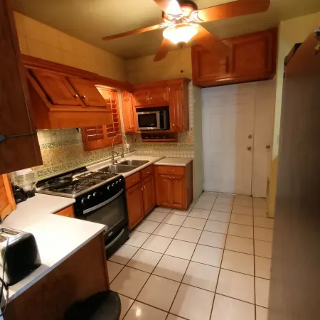 Near the US consulate, comfortable house for 3-5 guests in a centric location Отели рядом с достопримечательностью «Gran Plaza Juan Gabriel»