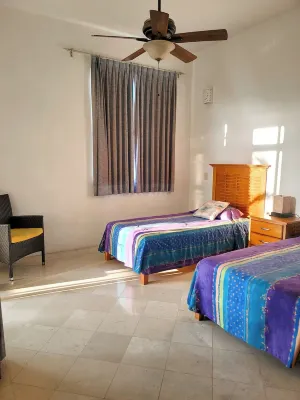 Huatulco beauty in Chahue Bay. Large family condo with ocean and mountain views
