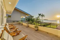 Beachfront Villa Just Steps To The Water