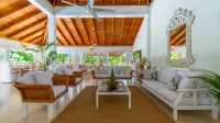 Cozy Villa in Casa de Campo with a Golf View, 3 Mins Away from Beach.