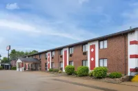 Ramada by Wyndham Cedar Rapids South Hotels in Cedar Rapids