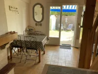 charming house near the sea - Homestays