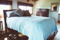 Musician's Paradise With Spectacular Views