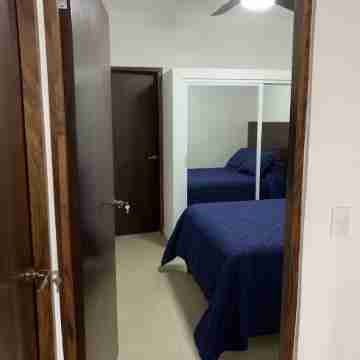 Near restaurants, sam’s club, Walmart , pharmacy’s, bus stations, etc. Rooms