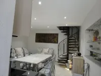 new house (2016) between sea and mountains 4 km from the beaches