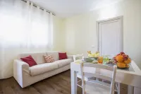 HOME SWEET HOME, apartment where you will find reception and availability