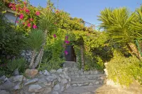 Lovely private villa set in the peaceful retreat of Sögüt - Picture Perfect!!