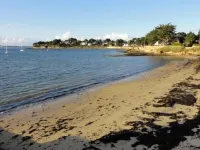 Apartment F 3 sea views and direct beach and ocean access