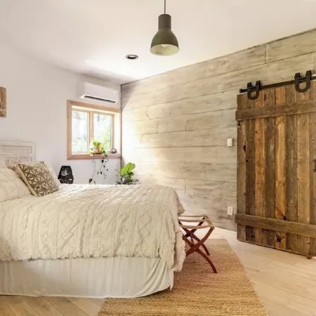 Cozy Silo with Sunset Mountain Views