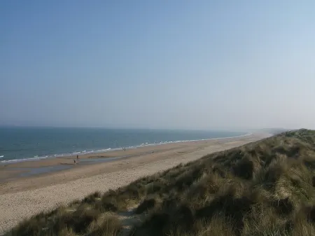 Minutes from Irelands #1 Beach!!