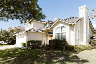 Grand Executive Luxury Home Các khách sạn gần Union Landing