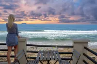 BEACHFRONT Relaxation 1 Bedroom Apt