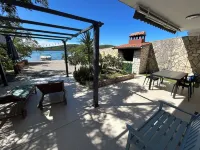 Holliday house Toma next to the sea