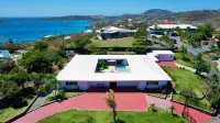 Exquisite Courtyard Villa on St. Thomas East End / Ocean Views + Modern Comfort Hotels in Nazareth