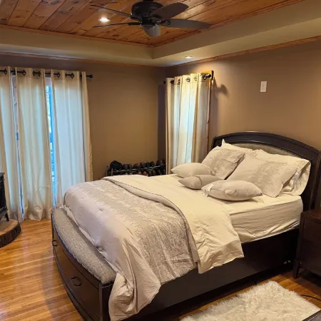 Charming 3-Bedroom Lower Unit Home in Buffalo