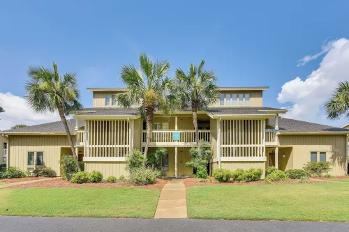 Stewart House in the Beautiful SeaScape Resort - Sea View