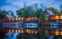 Curriers Lakeview Lodge Hotels in Rice Lake