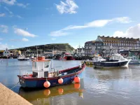 8 Biddlecombe Orchard Hotels in Bridport
