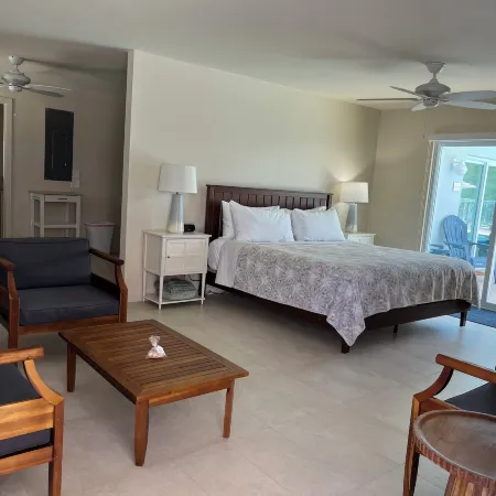 Sunshine Island Inn