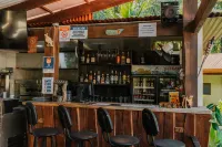 Tropical Beach - bar