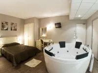 Logis Hôtel Restaurant les Minotiers Hotels in Ariege