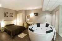 Logis Hôtel Restaurant les Minotiers