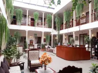 Hotel Casa Montero فنادق في كيتو