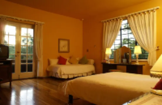 El Refugio Hotel & Spa Hotel a 