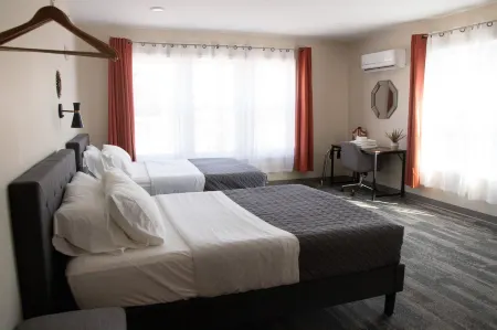 The Marquette Hotel Отели рядом с достопримечательностью «Аллайант Энерджи Сентер»