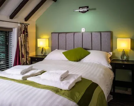 Oak Tree Inn Отели в г. Станли