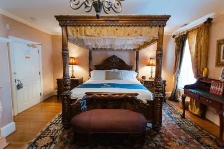 1840s Carrollton Inn