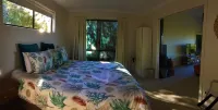 Sandpiper Ocean Cottages - balcony