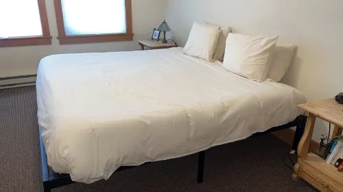 Powell Peak 104 1 Bedroom Condo by RedAwning - Homestays