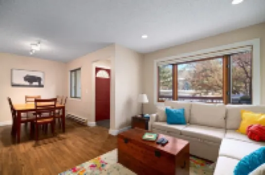 Whistler Village - Redwood 10 Condo