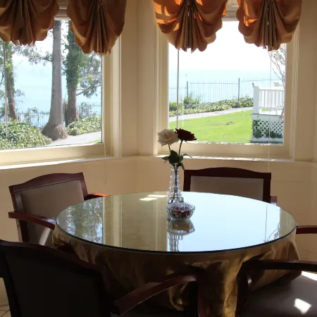Monarch Cove Inn