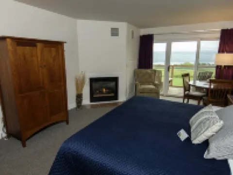 The Inn at Glenora Wine Cellars Hotels in Starkey