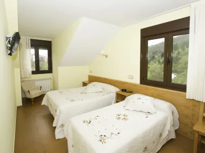 Hotel Alina Hotel a Fuentes del Narcea