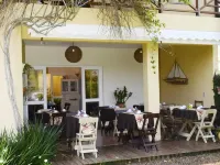 Pousada Villa Maritima Hotels in Juquei