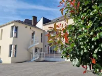 Hotel le Bellevue Hotels in Guer