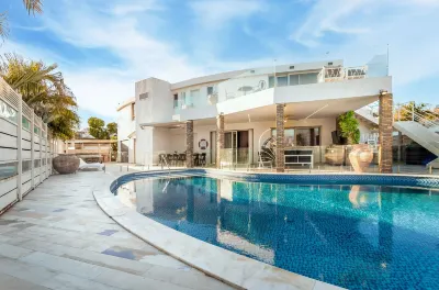 YalaRent Villa Enorma with Private Pool Hotel a 