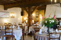 Logis le Bourguignon Hotels in Bèze