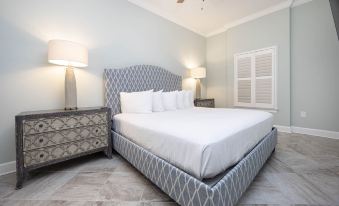 Phoenix Gulf Towers 1102 Condo