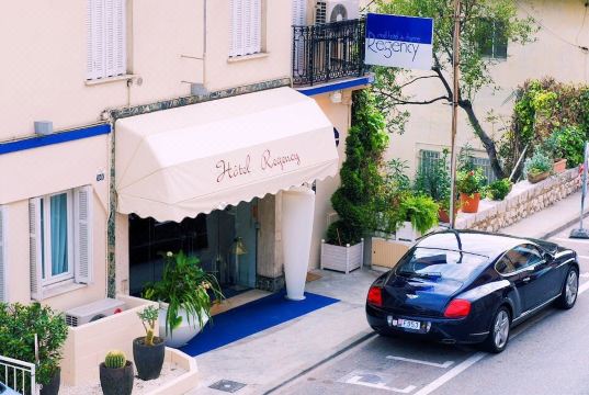 3. 호텔 드 샤름 ..