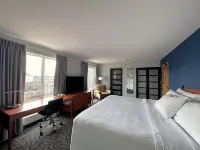 Donald Gordon Hotel and Conference Centre โรงแรมใกล้The Isabel Bader Centre for the Performing Arts