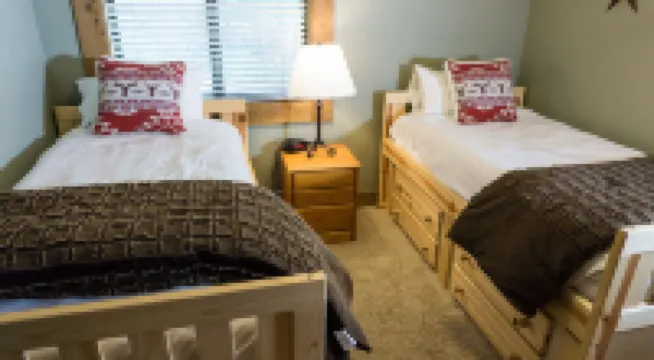 2 Br 2 Bath Mountain Condo