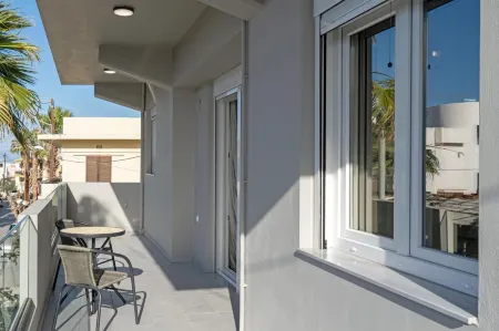 Nisimos Modern Apartment