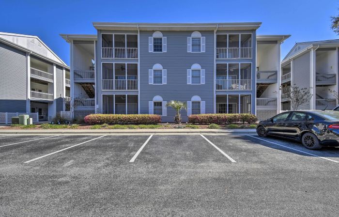 Sunset Beach Retreat - Monthly Rentals Welcome!