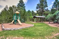 3 Mi to Fool Hollow Lake Romantic Show Low Cabin - Pet friendly